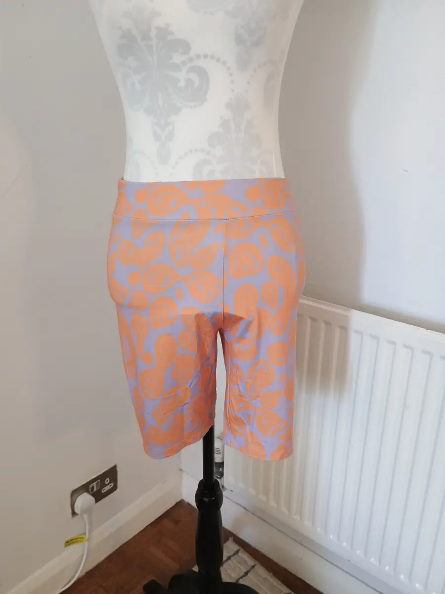 Pep & Co ladies lilac & orange cycling shorts size Small