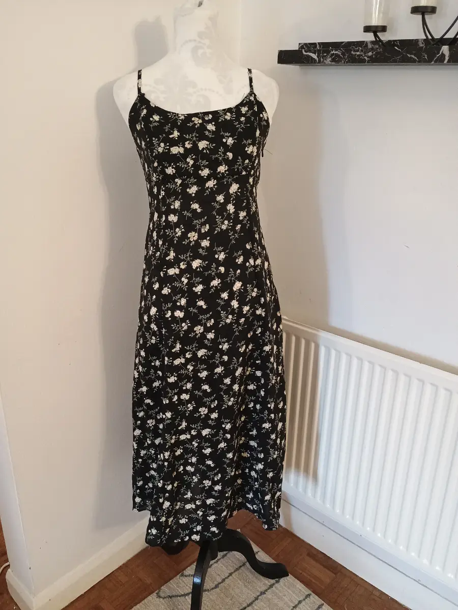 Unbranded Ladies Black Floral Midi Dress Size Small New Without Tagsu