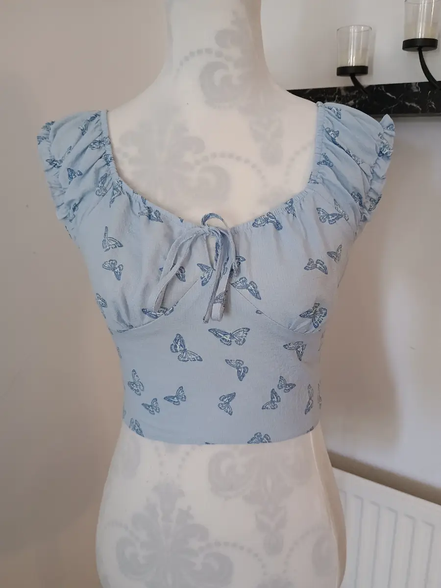 Primark Ladies Light Blue Butterfly Pattern Crop Top Size 8