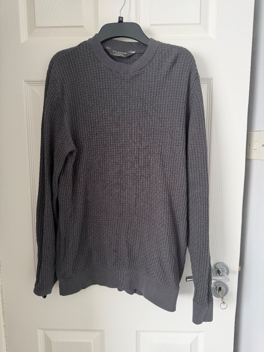 Primark Men's Grey Waffle Knit Jumper