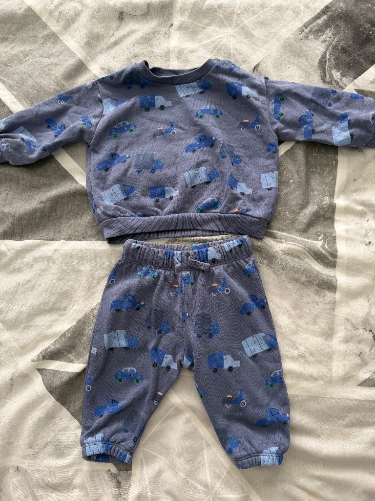 M&S Cotton-Rich Fleece-Lined Vehicle Print Tracksuit Set 3-6 Months 💙