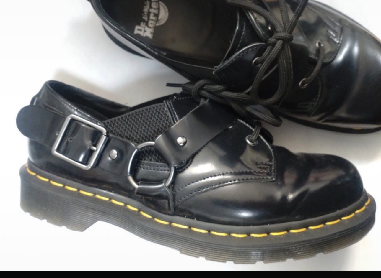 Dr Marten FULMAR worn twice Size 7 shoes buckles