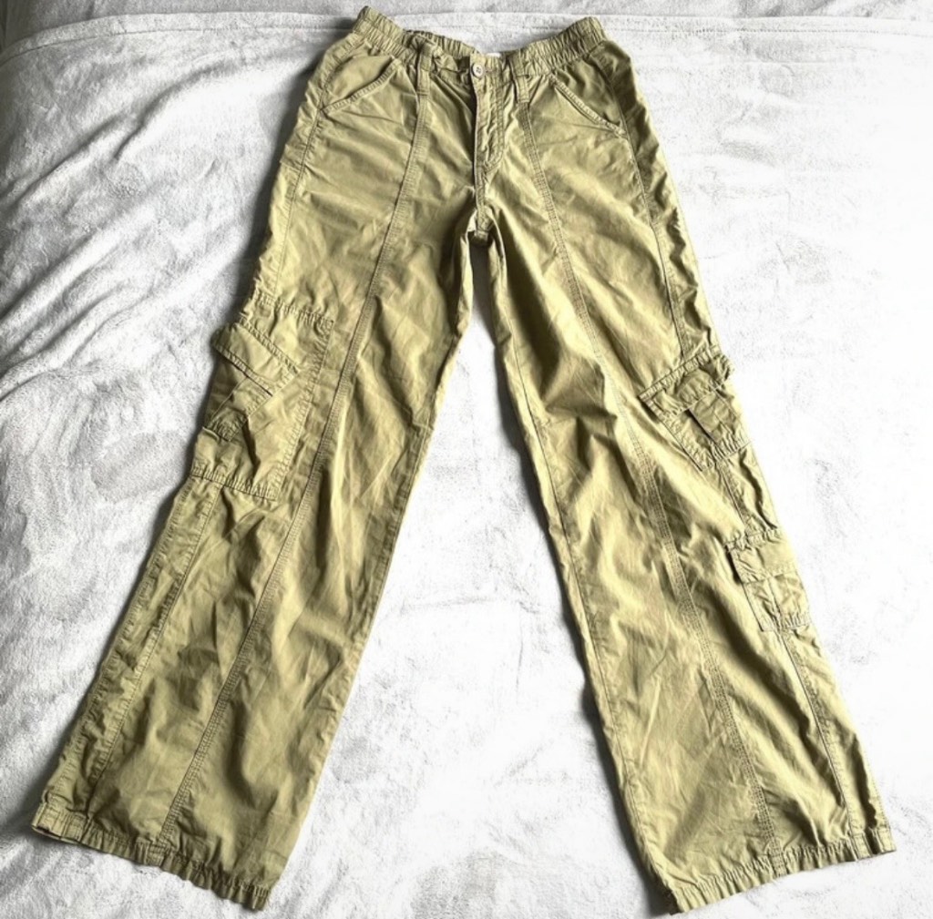 BDG URBAN OUTFITTERS Women’s Khaki Green Y2K Cargo Multi Pocket Trousers Size XS