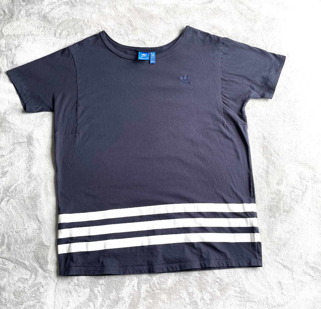 Adidas Trefoil Three 3 Stripe Navy Oversized T Shirt Womens UK 10