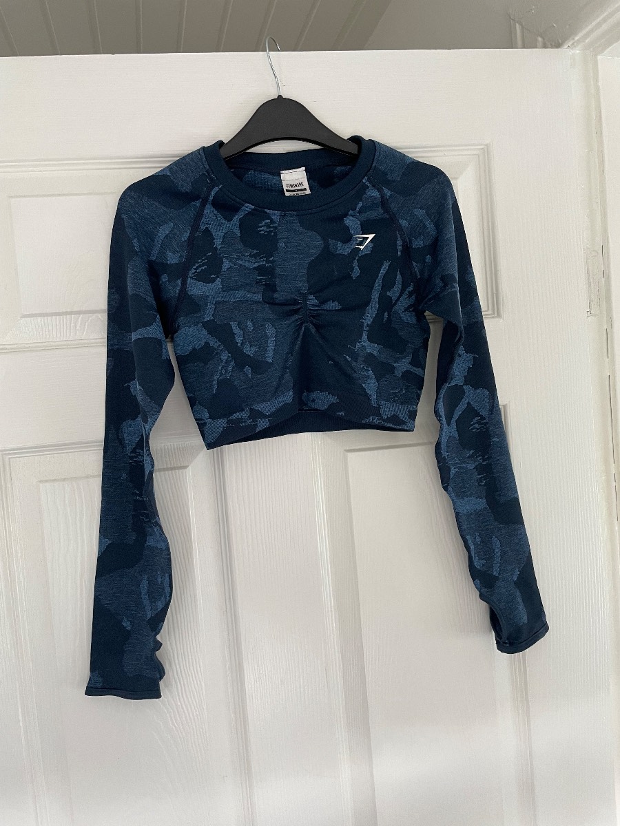 Gymshark Adapt Camo Seamless Long Sleeve Crop Top Size S Blue Ruched Front