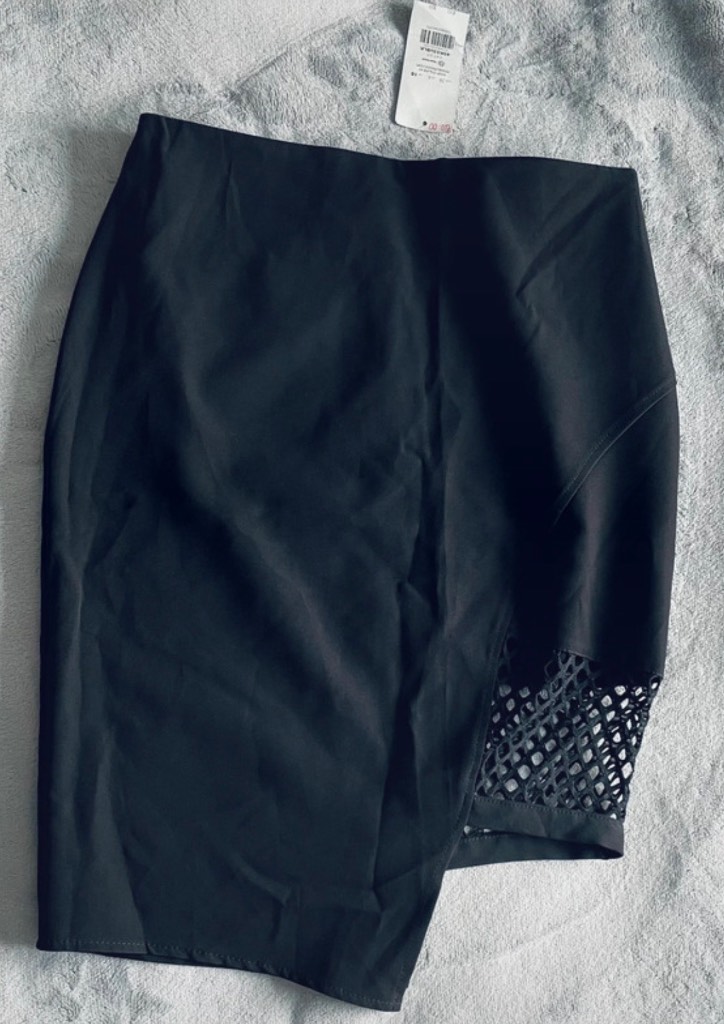 Miss Selfridge asymmetric black skirt 8 mesh detail