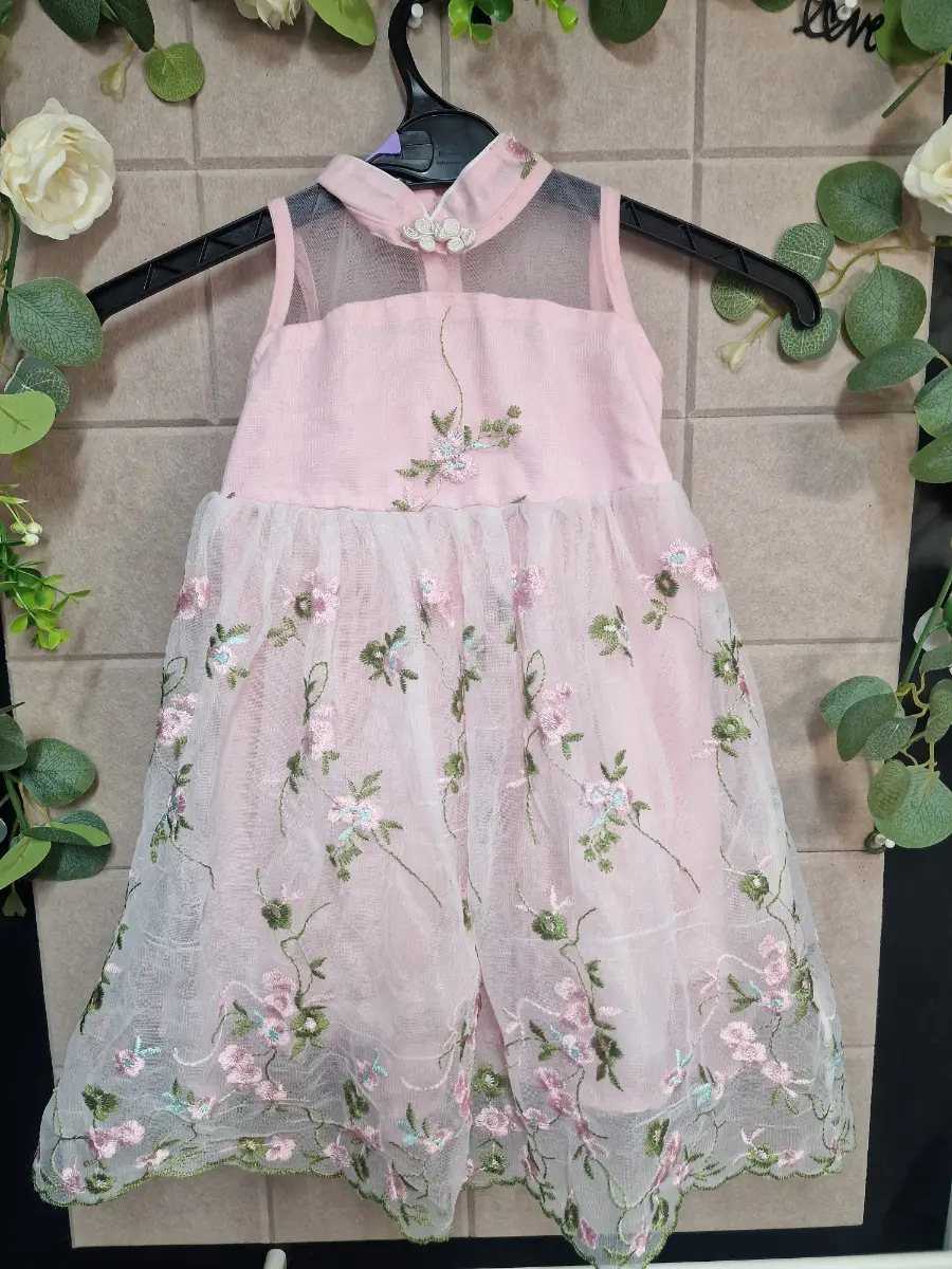 Girls pink oriental dress