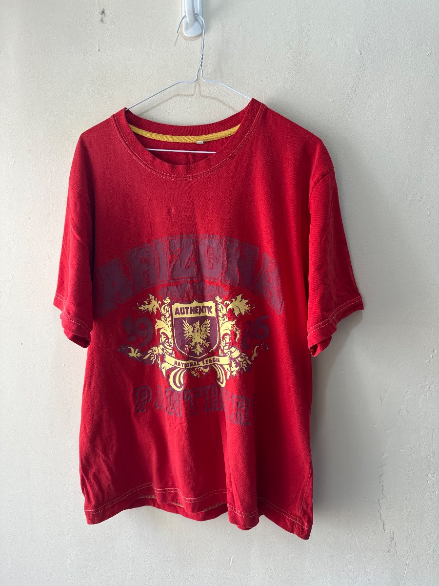Urban Spirit Red Arizona Panthers T Shirt Size XL
