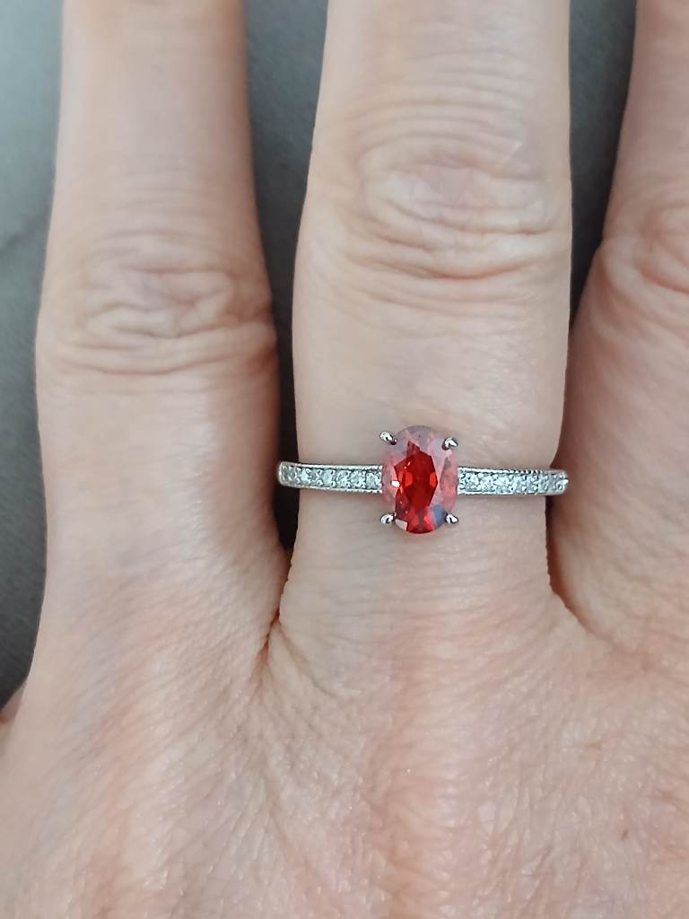 925 Sterling Silver Red CZ Solitaire Ring Size P 1/2