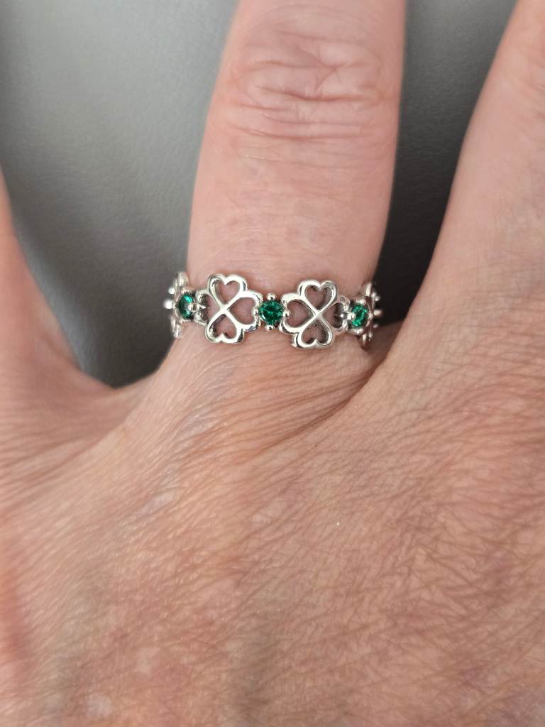 925 Sterling Silver Four Leaf Clover Ring Green CZ Shamrock Ring Size 6 M½