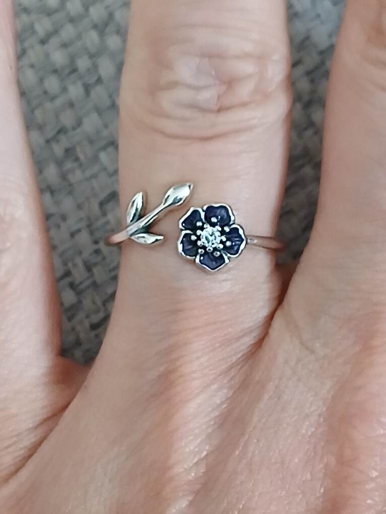 Sterling Silver Blue Flower Ring Size O S925 Floral Ring