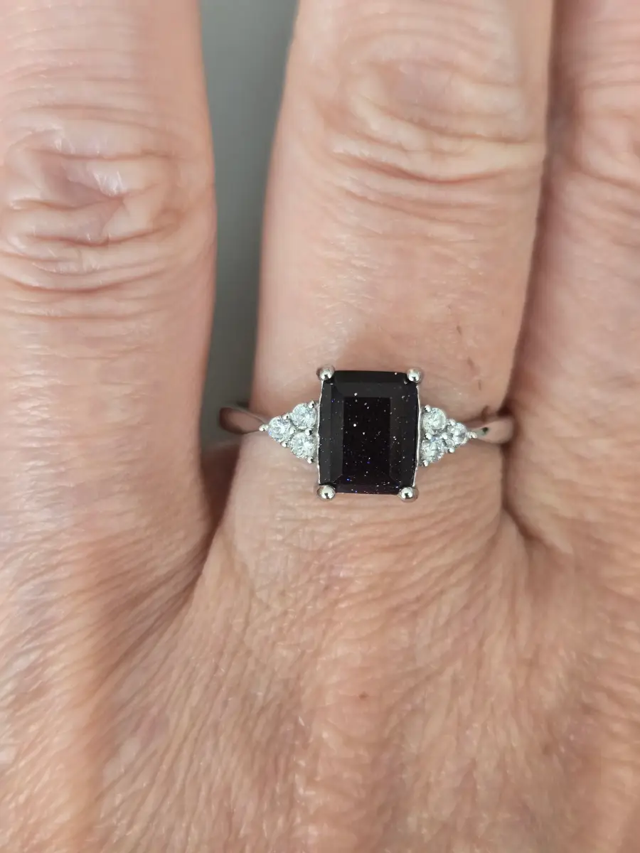 S925 Sterling Silver Rectangular Blue Sandstone Ring Size R 1/2 – CZ Accents