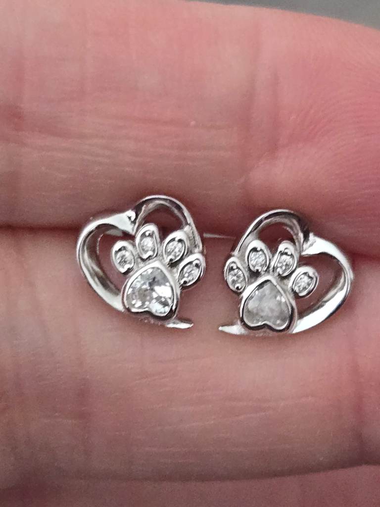 925 Sterling Silver Paw Print Heart CZ Stud Earrings