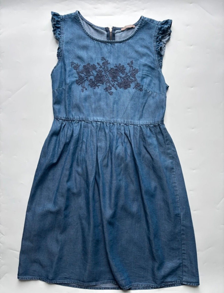 Orsay Chambray Blue Denim Dress Floral Embroidered Ruffle Sleeve Size S Boho Cottagecore Vintage