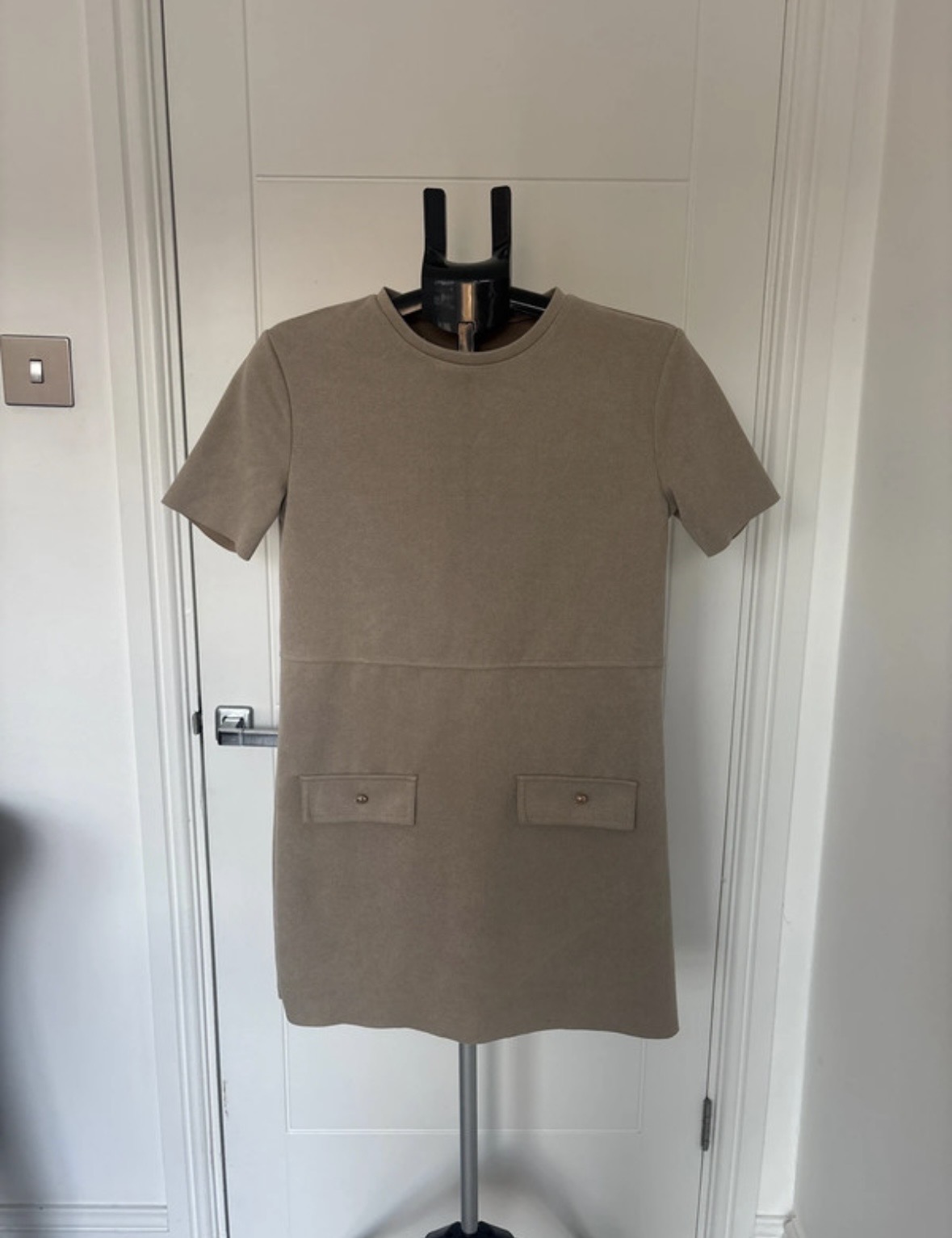 Zara Taupe Faux Suede 60s Mod Style Shift Mini Dress Size S Preppy