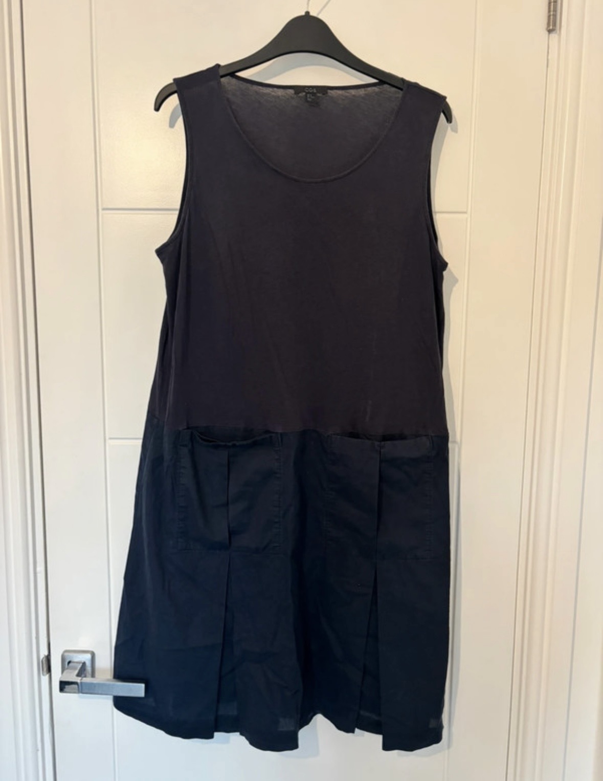 COS Navy Blue Mixed Media Pleated Pocket Sleeveless Dress Size M Lagenlook Scandi Minimalist