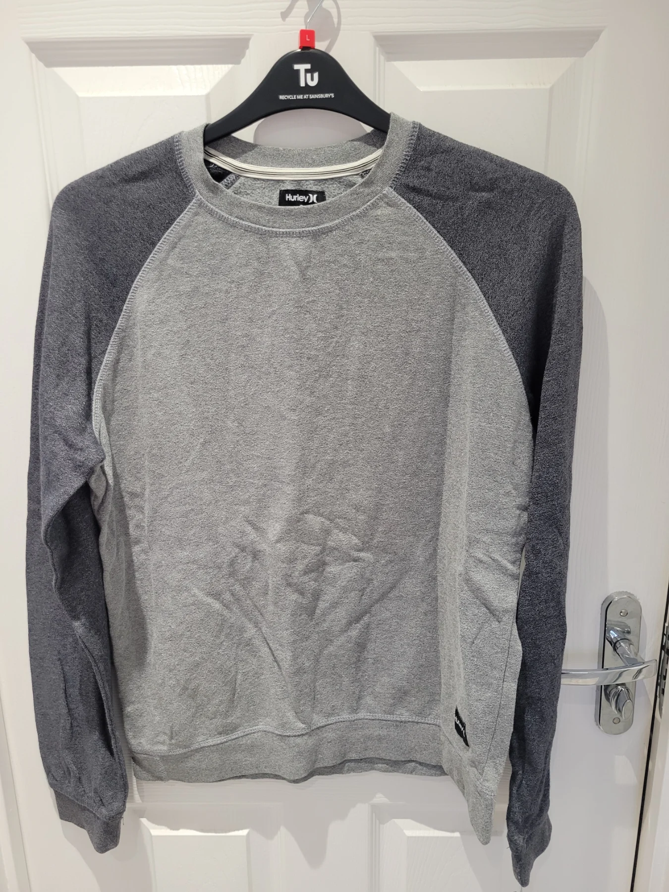 Hurley grey sweatshirt size small  Good condition