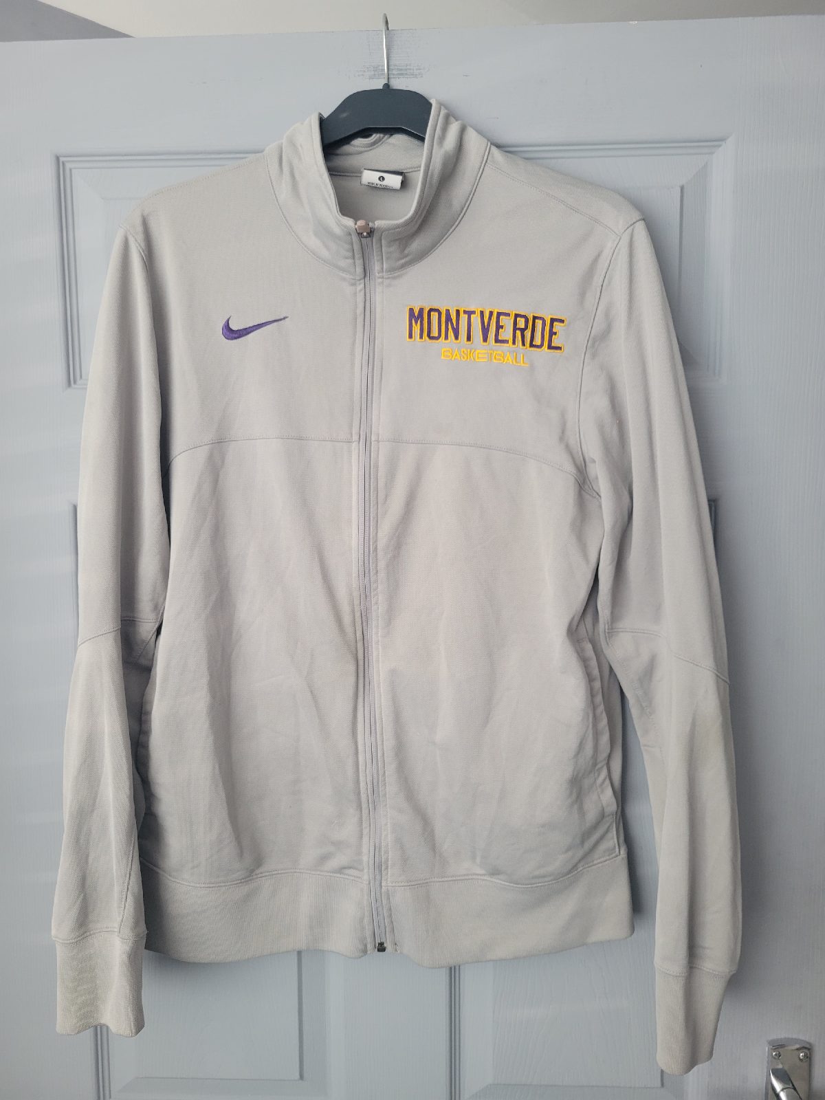 Nike montverde basketball track jacket size large
