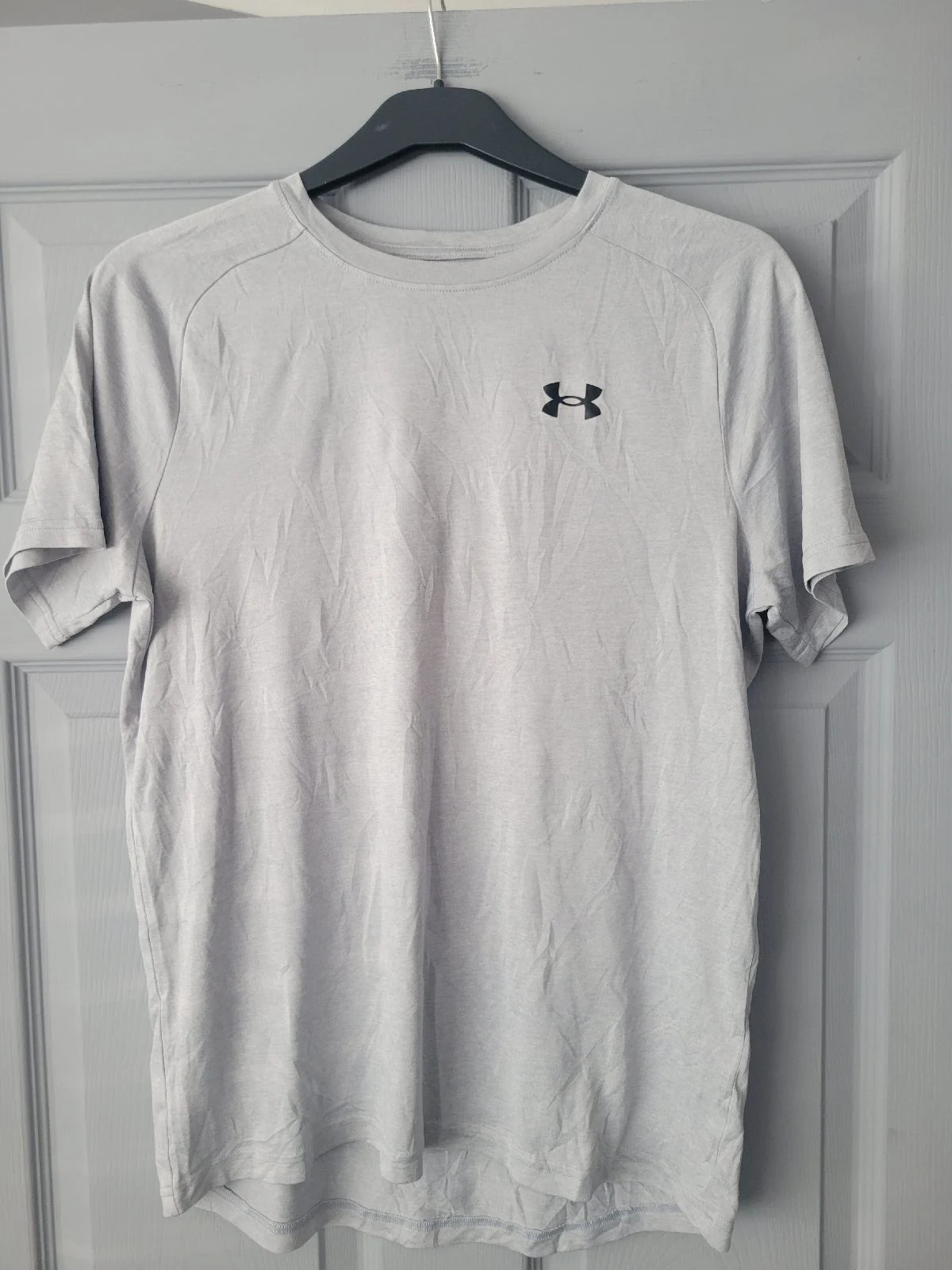 Mens grey size small tshirt under armour