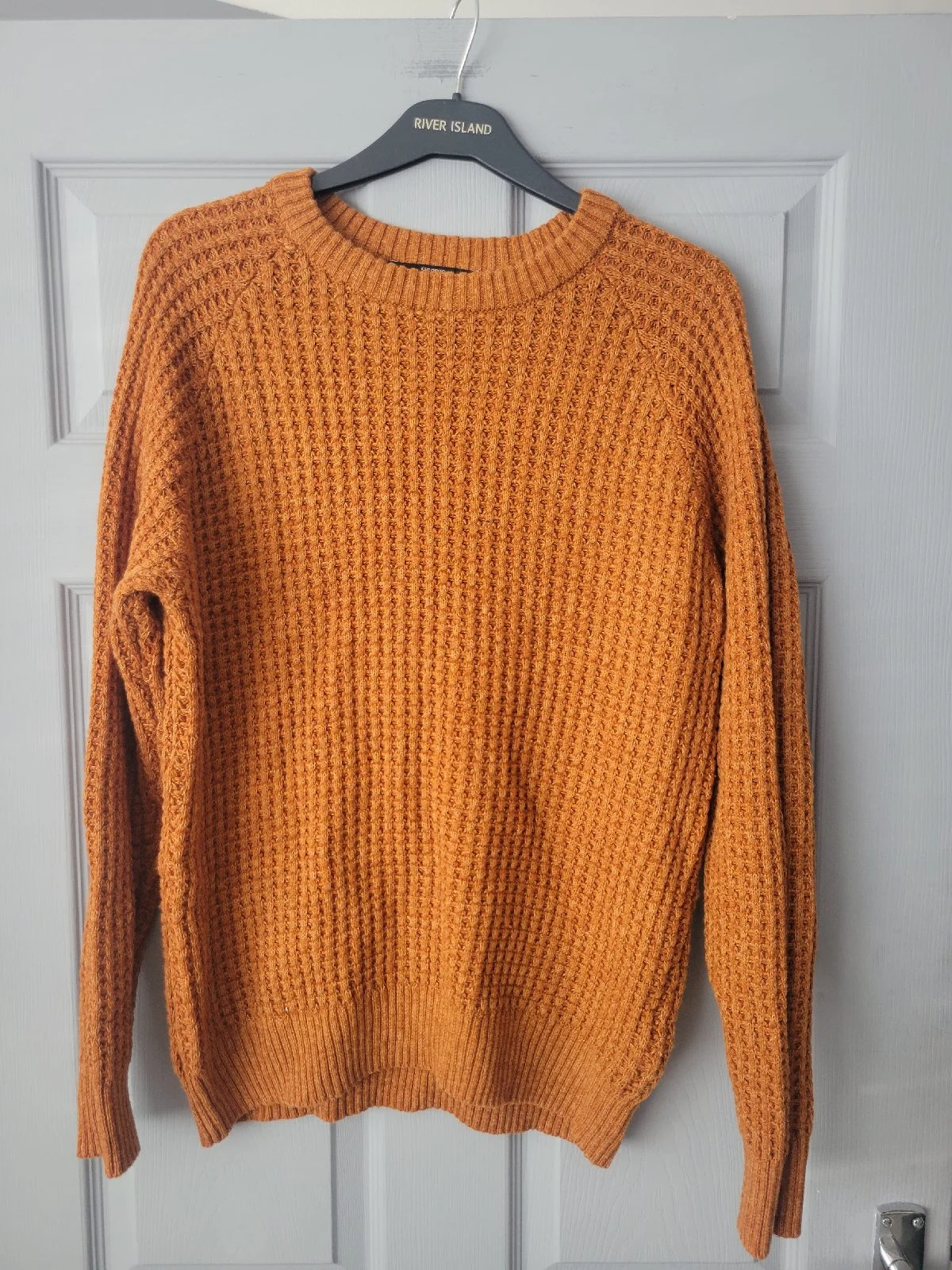 Orange size large knitted jumper Good condition
