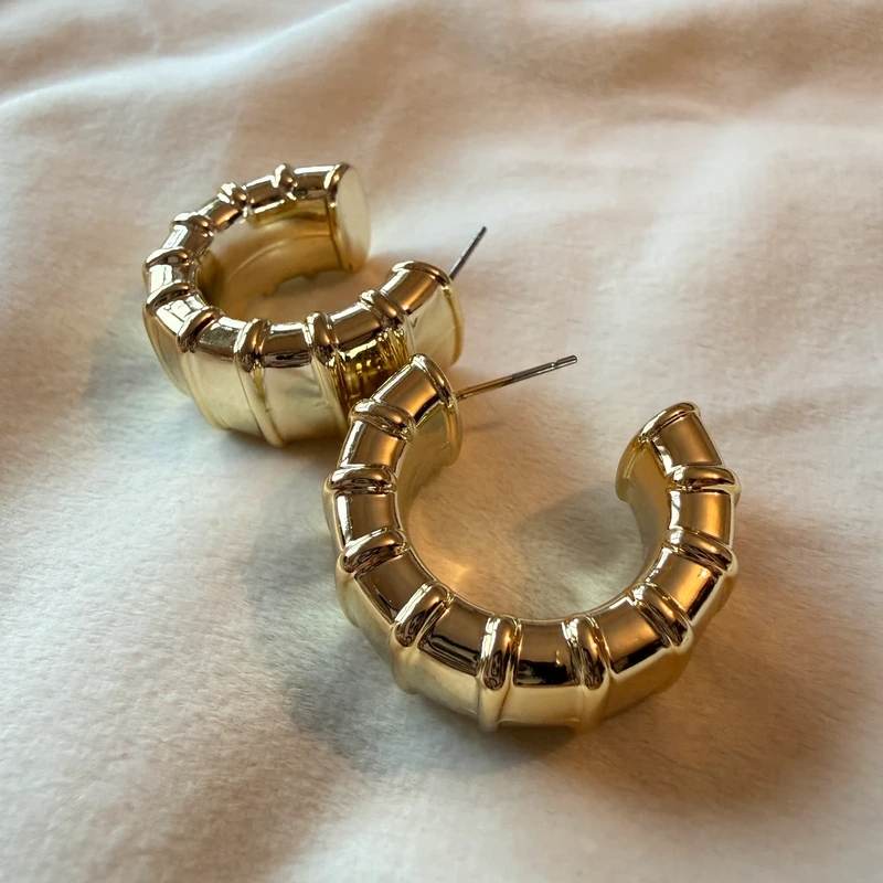bamboo hoop earrings gold tone chunky tube hoops lightweight textured hoop earrings