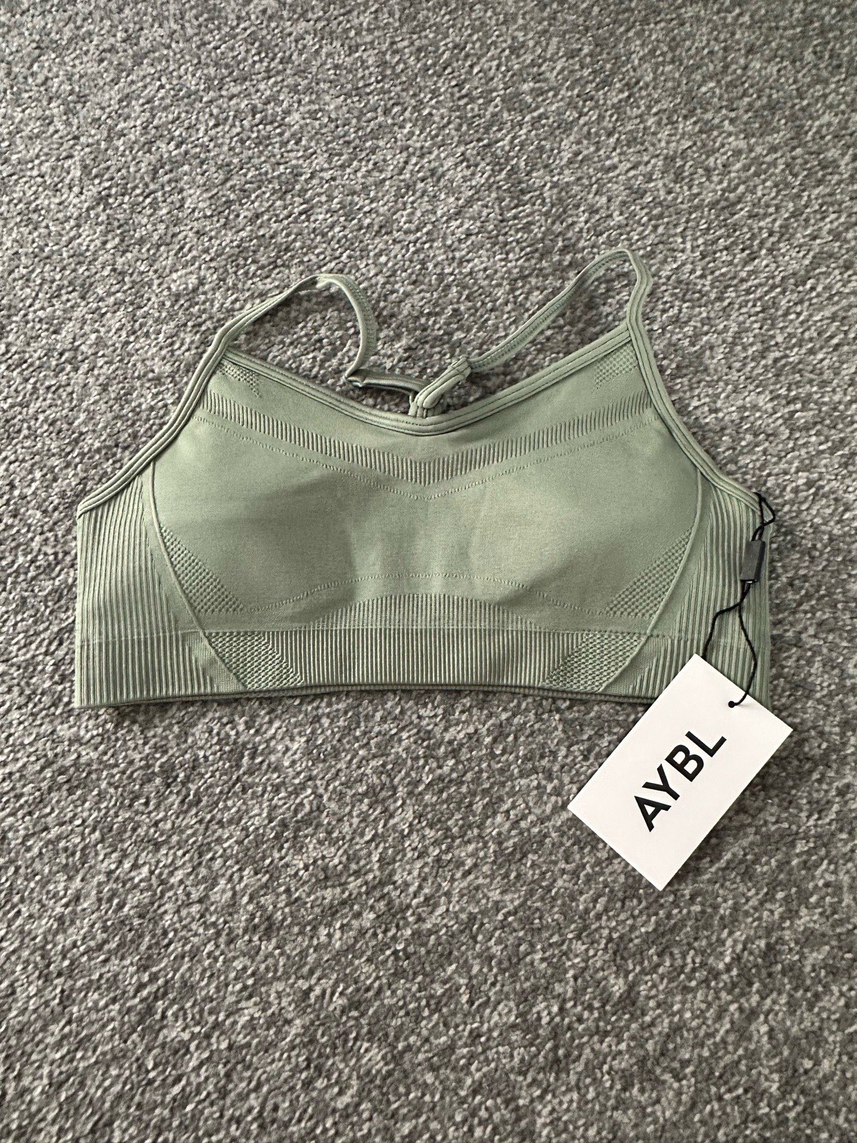 AYBL balance V3 seamless strappy sports bra groove green size s