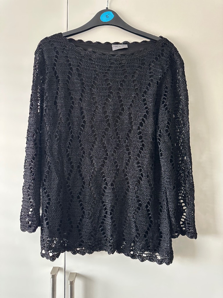 Amaranto Black Crochet Knit Long Sleeve Top Size 12