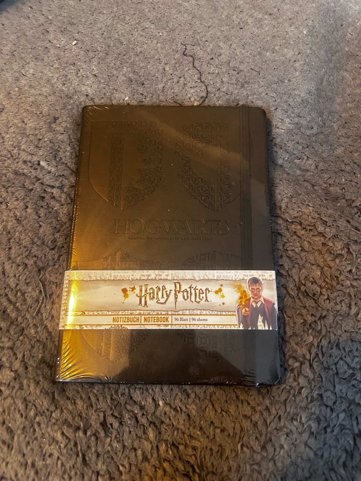 Brand New Sealed Harry Potter Hogwarts Embossed Hardback Notebook