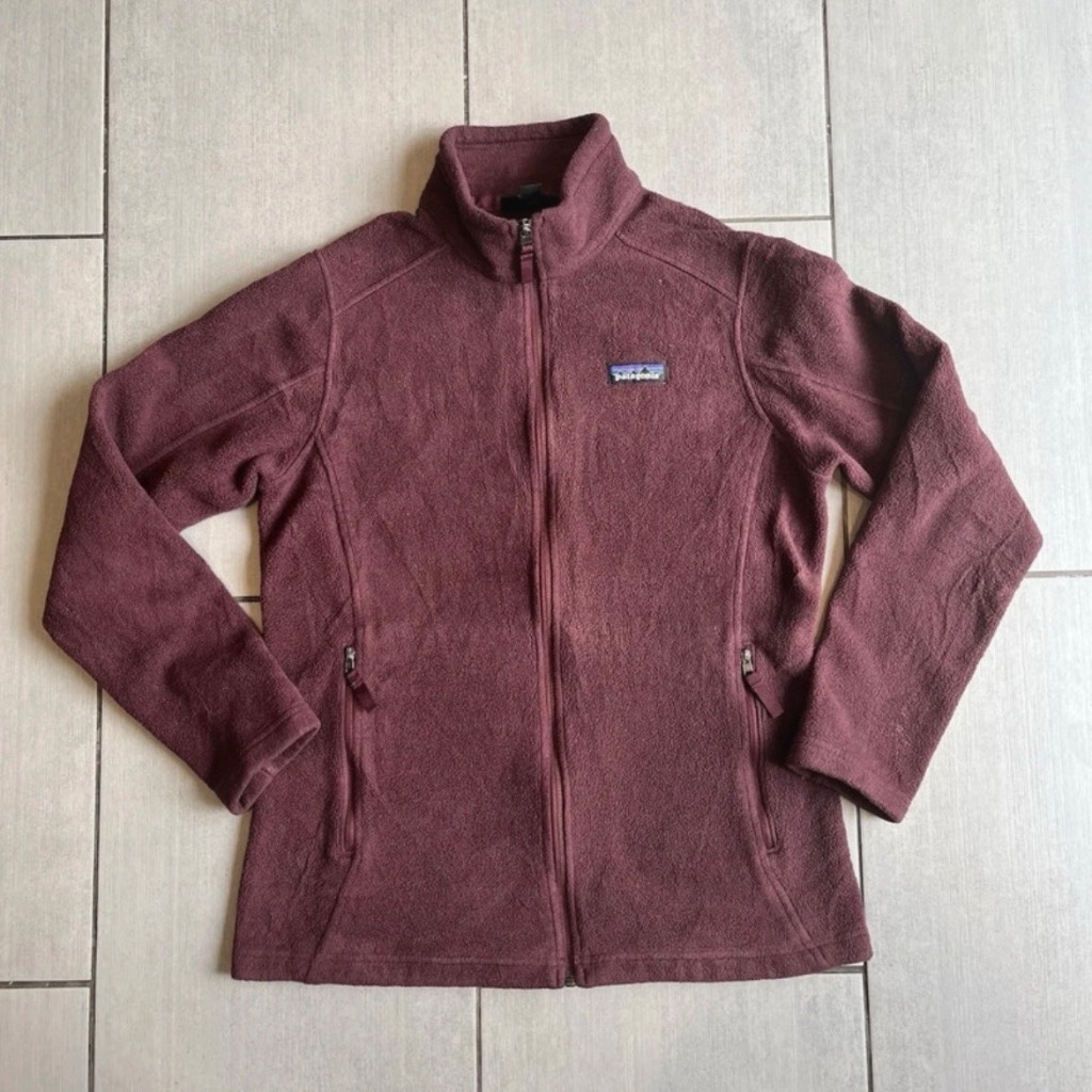 Patagonia Women’s Fleece Jacket Medium Burgundy Full Zip Outdoor Hiking Walking