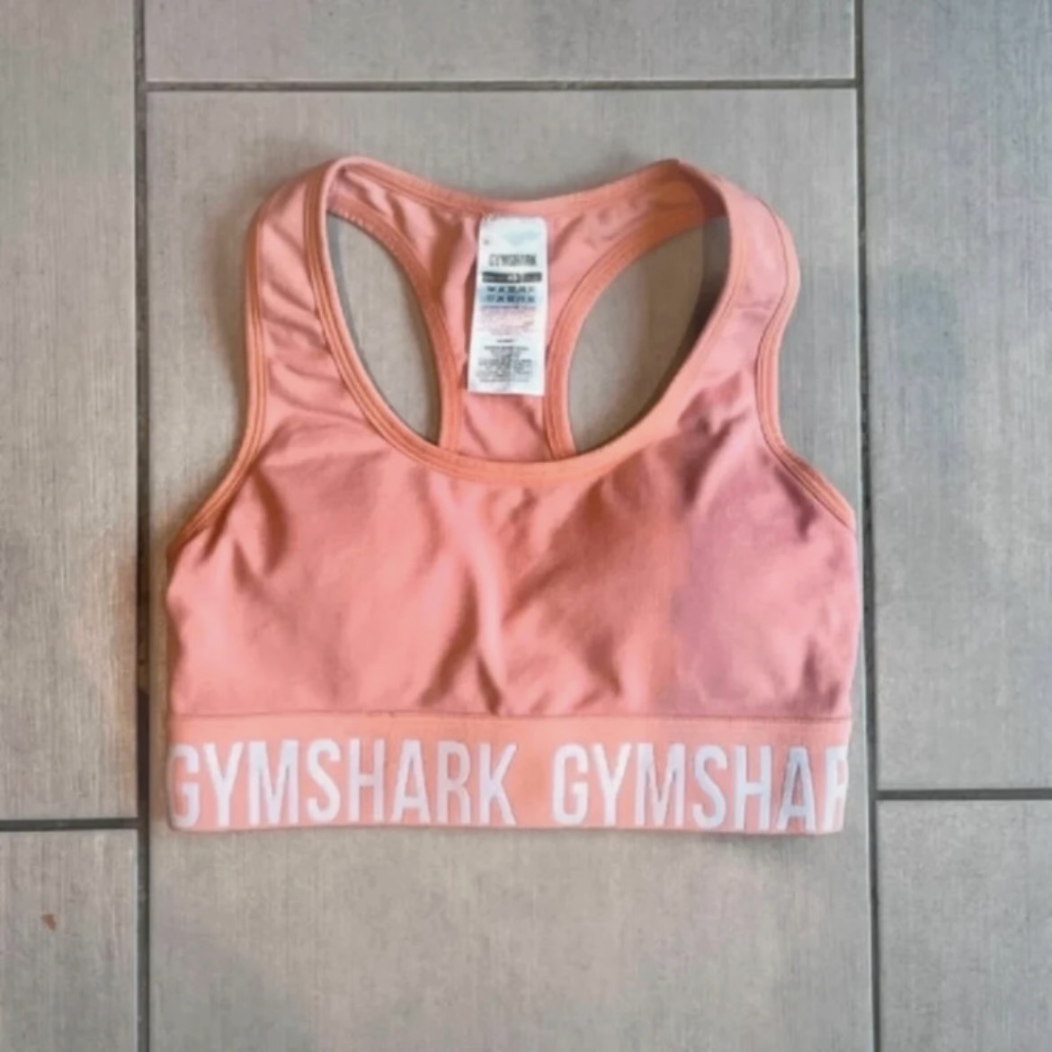 Gymshark Sports Bra Women’s XS Coral Pink Racerback Gym Fitness Activewear