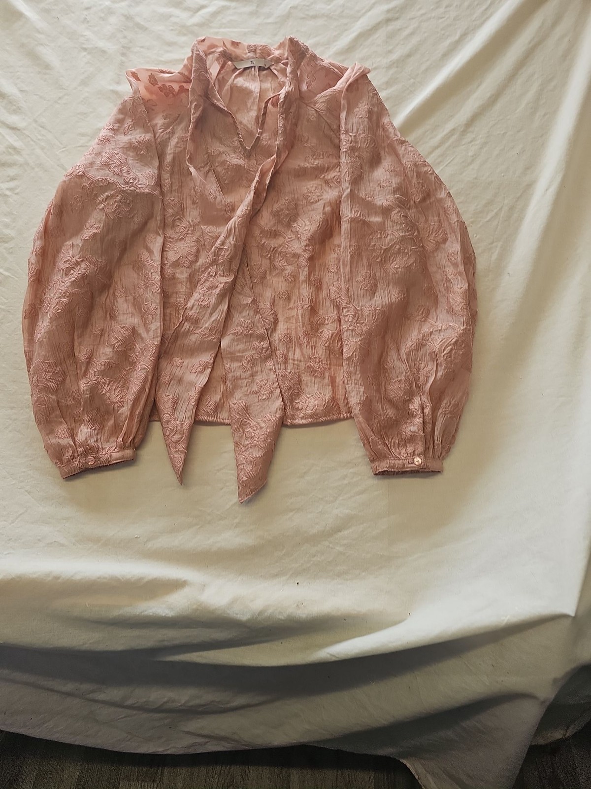 Tu Dusty Pink Jacquard Pussy-Bow Blouse with Balloon Sleeves 8 374