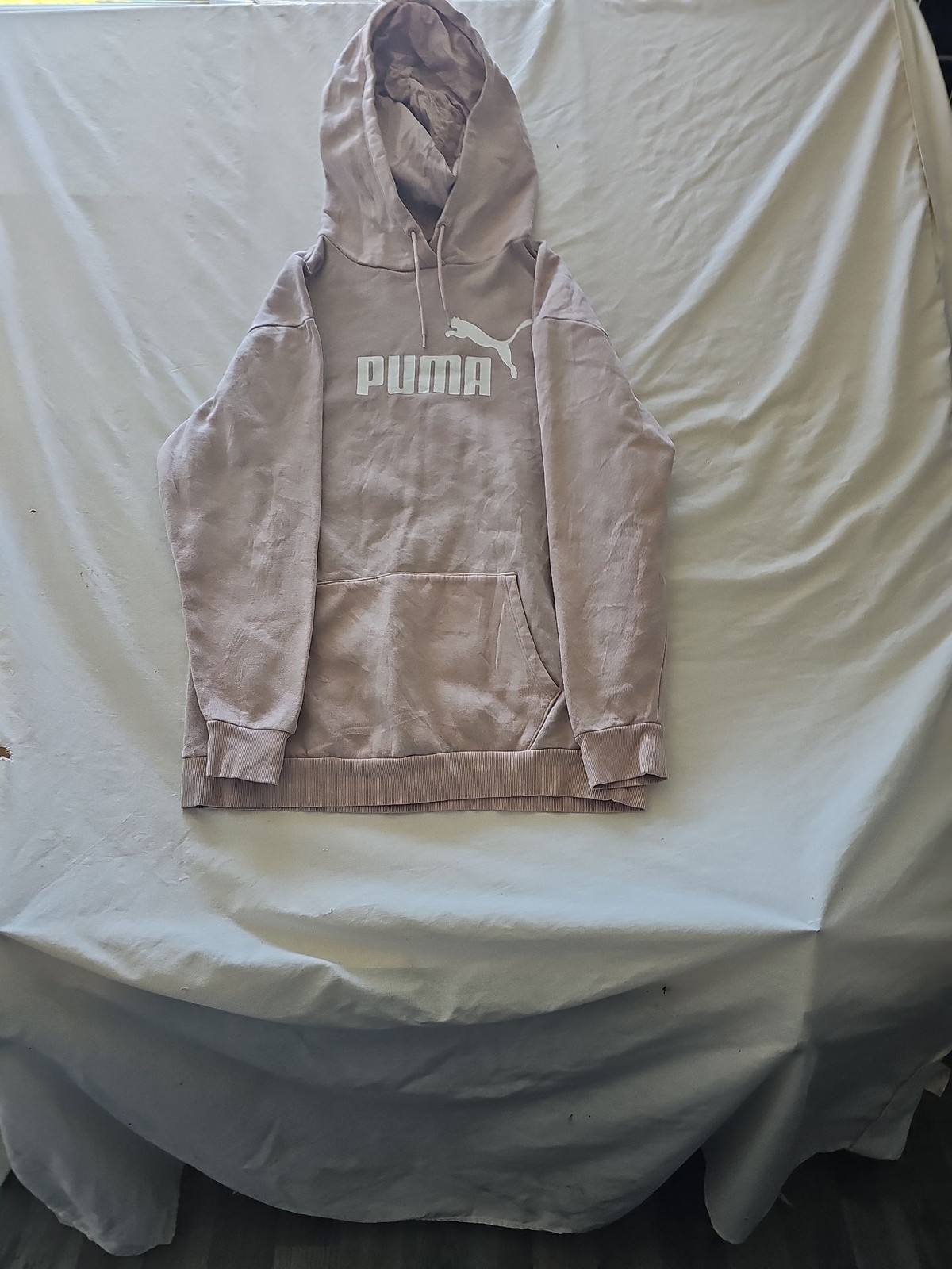 PUMA Women's Essentials Logo Hoodie in Mauve Pink u.s small 278
