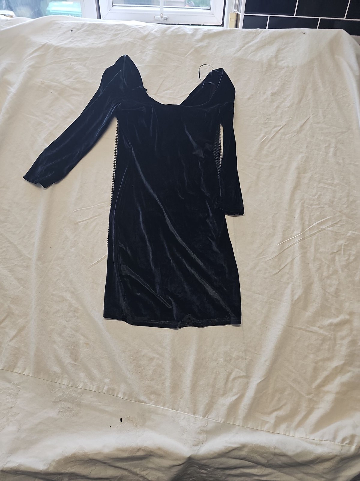 Vintage Jane Norman Black Velvet Mini Dress with Lace Side Panels uk8 QQ1061