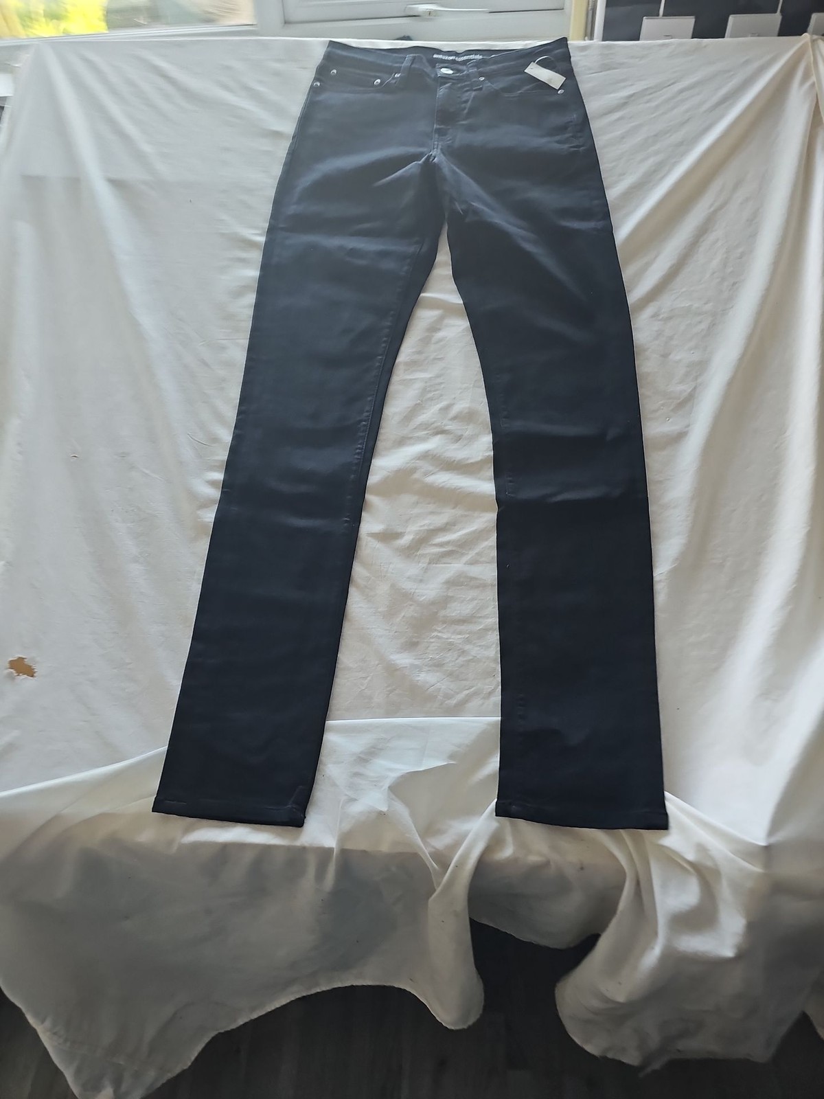Amazon Essentials Men's Black Slim Fit Jeans NWT 30W x 36L 336