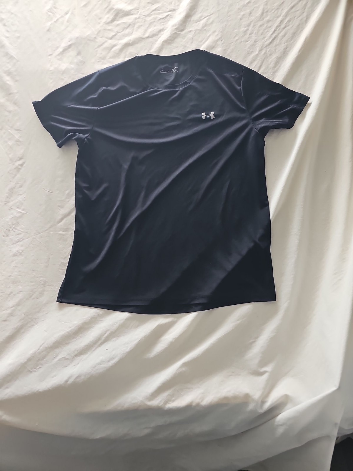 Under Armour Men's HeatGear Tech 2.0 Short Sleeve Training T-Shirt - Black 221