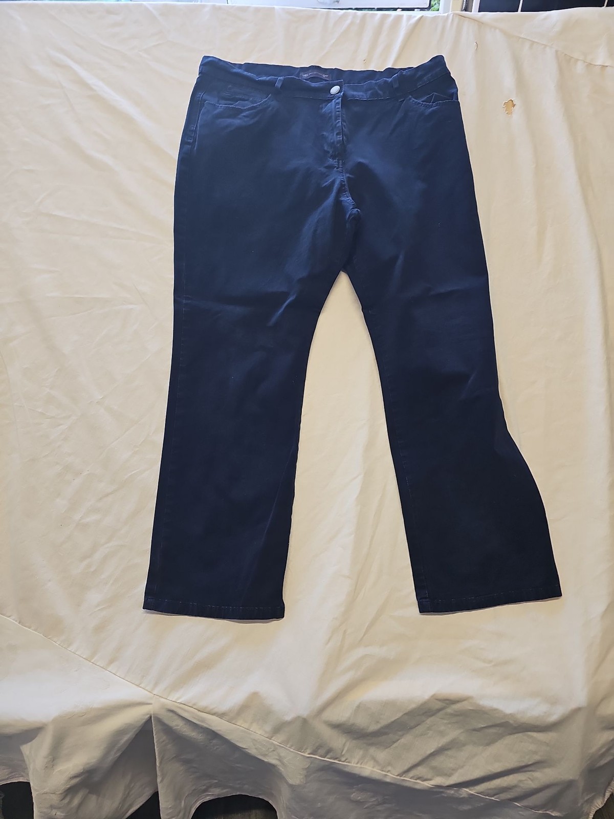 Marks & Spencer Navy Blue Straight Leg Trousers - UK 18 Short II142