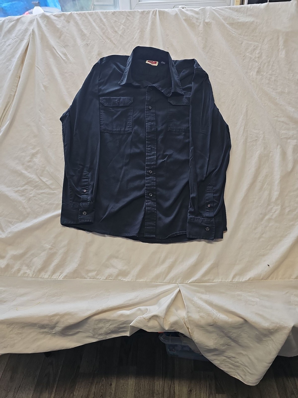 Wrangler Men's Classic Black Long Sleeve Work Shirt - Size Large SS1082