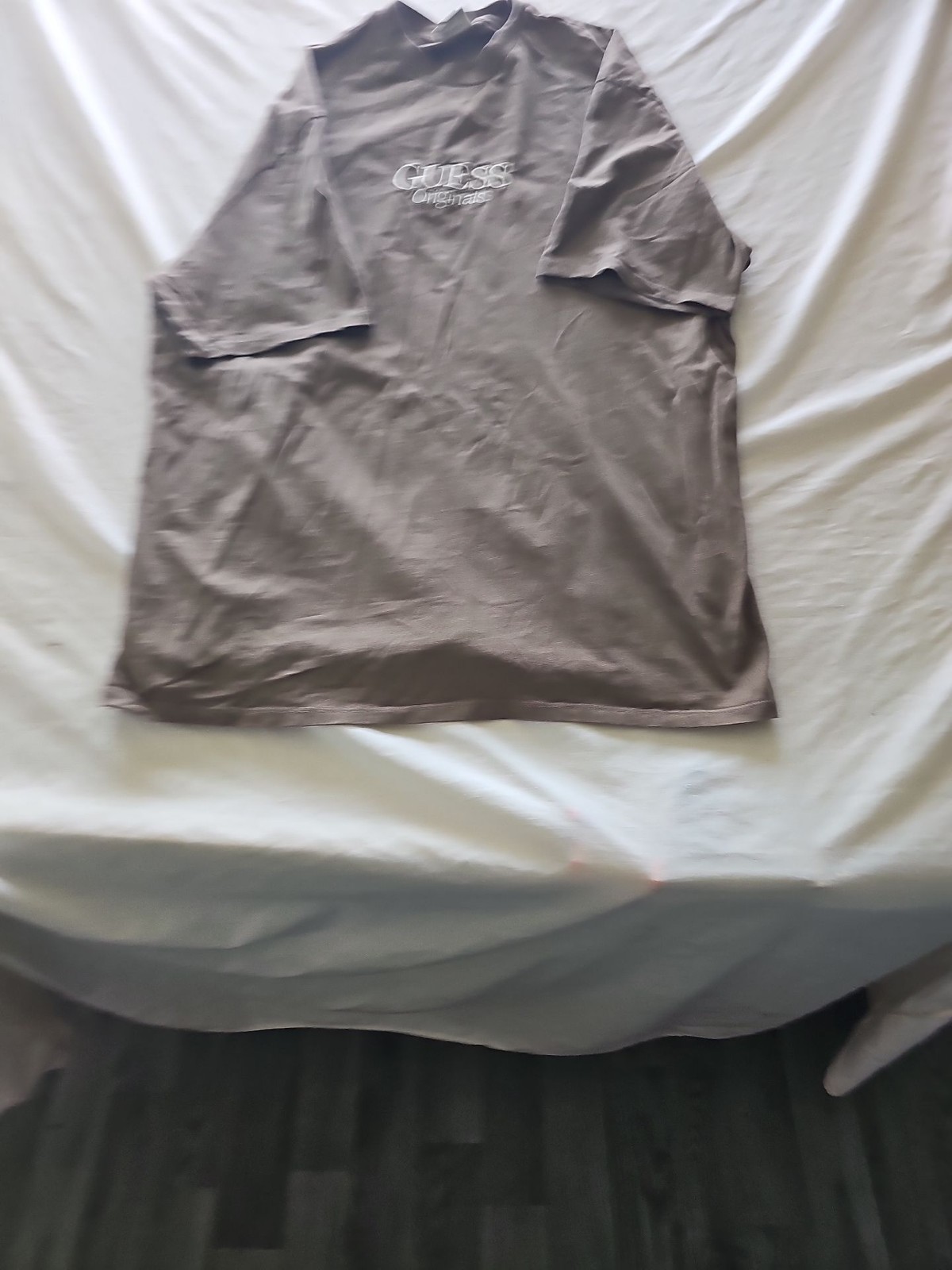 GUESS Originals Embroidered Logo T-Shirt Brown Large 322