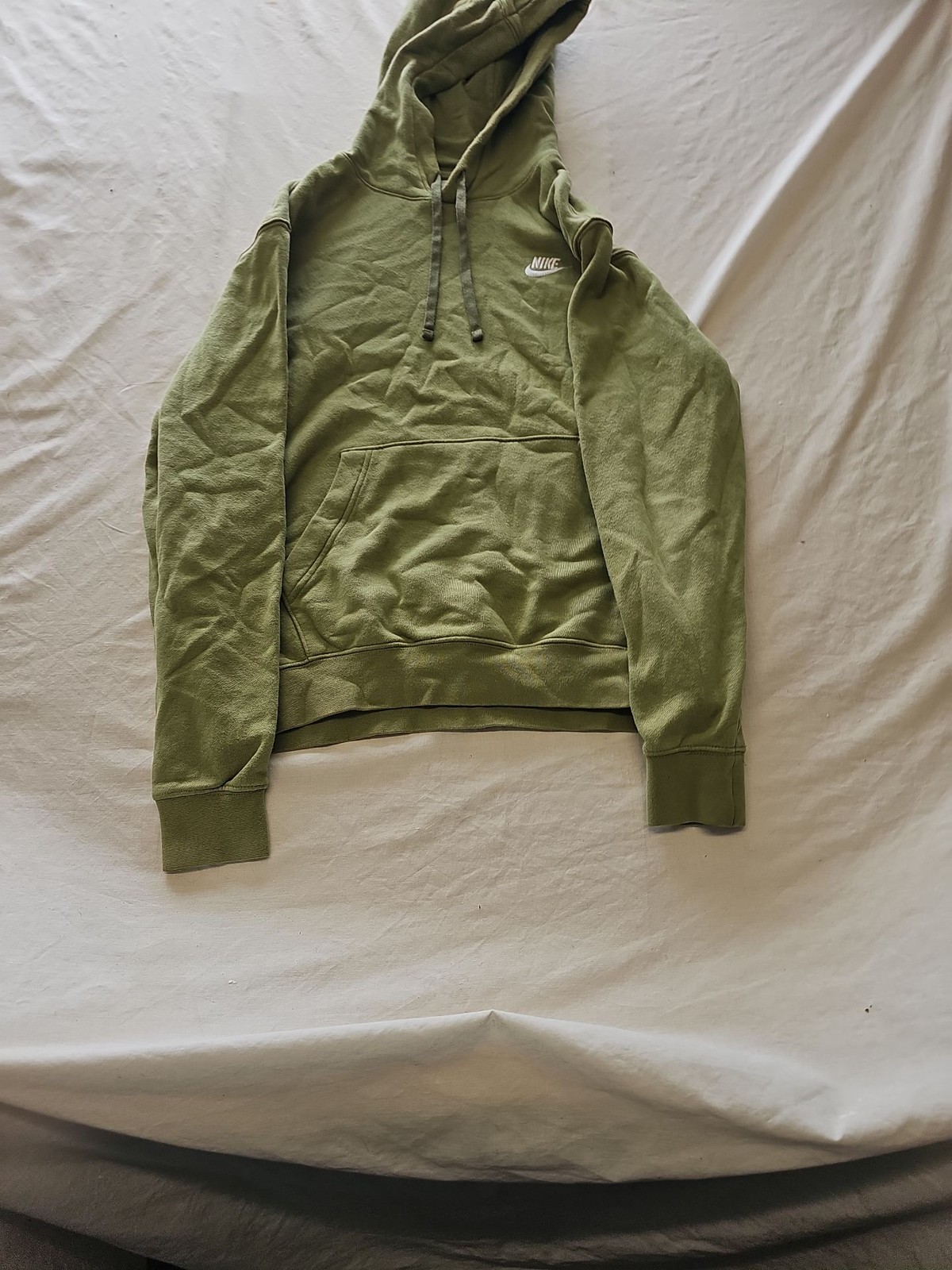 Nike Men's Olive Green Club Fleece Pullover Hoodie 402