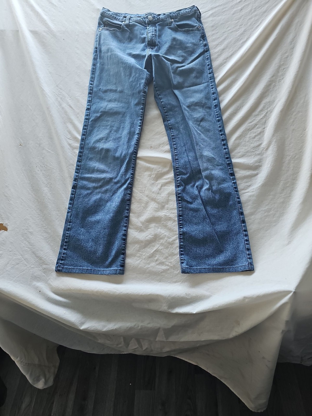 Armani Jeans Classic Blue Denim Mid-Rise Straight Leg Jeans 340