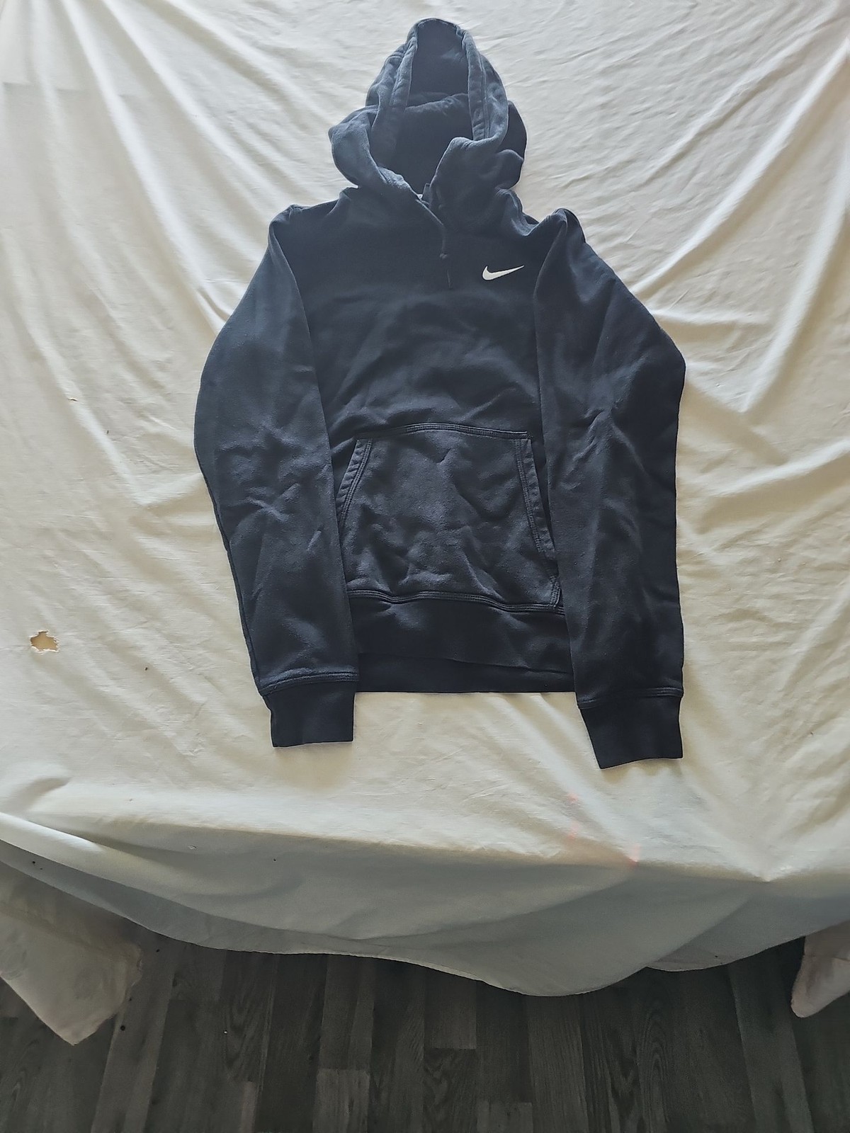 Classic Nike Sportswear Black Pullover Hoodie with Swoosh Logo 327
