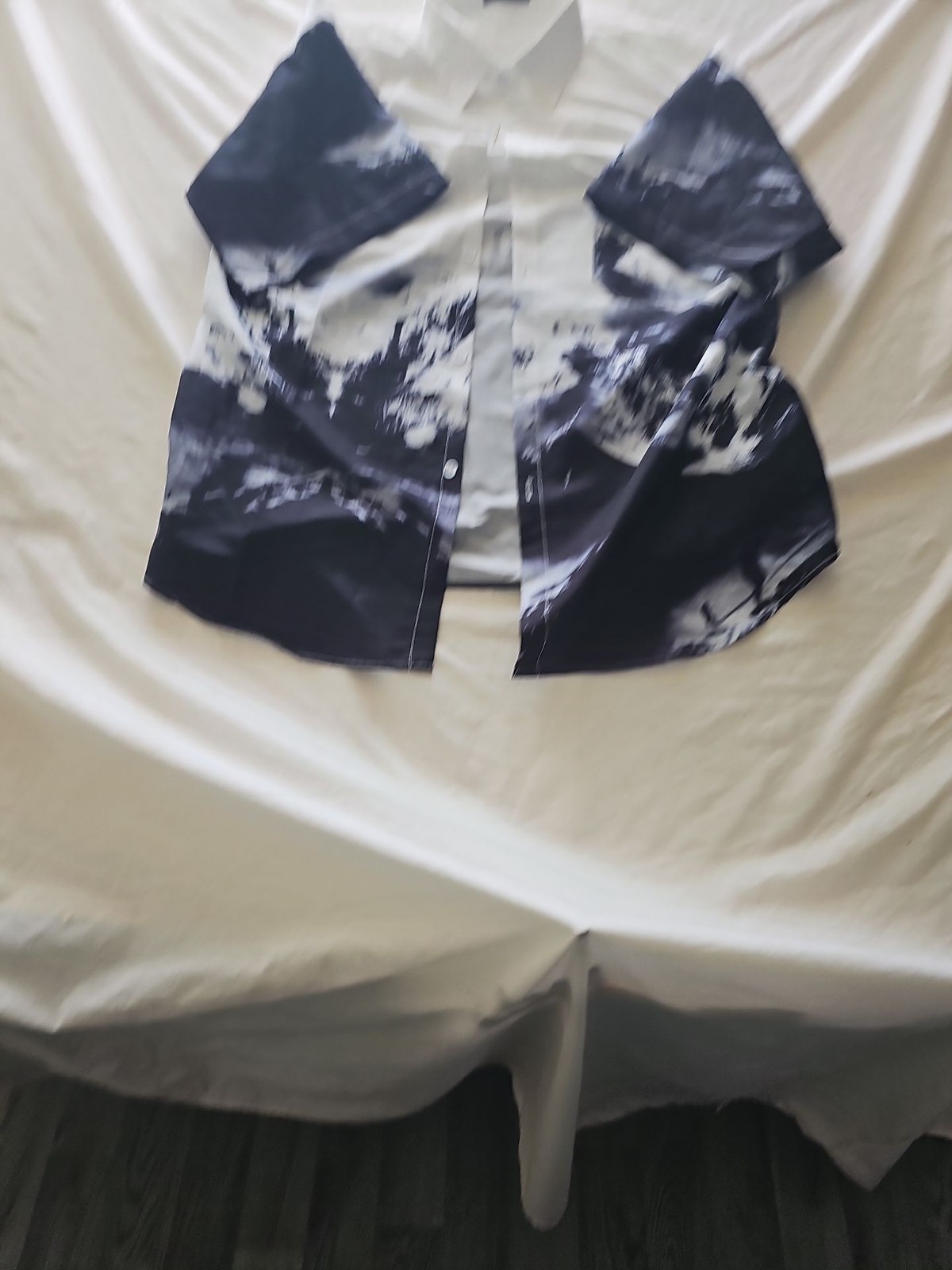 Abstract Graphic Print Short Sleeve Button-Down Shirt XXL 312