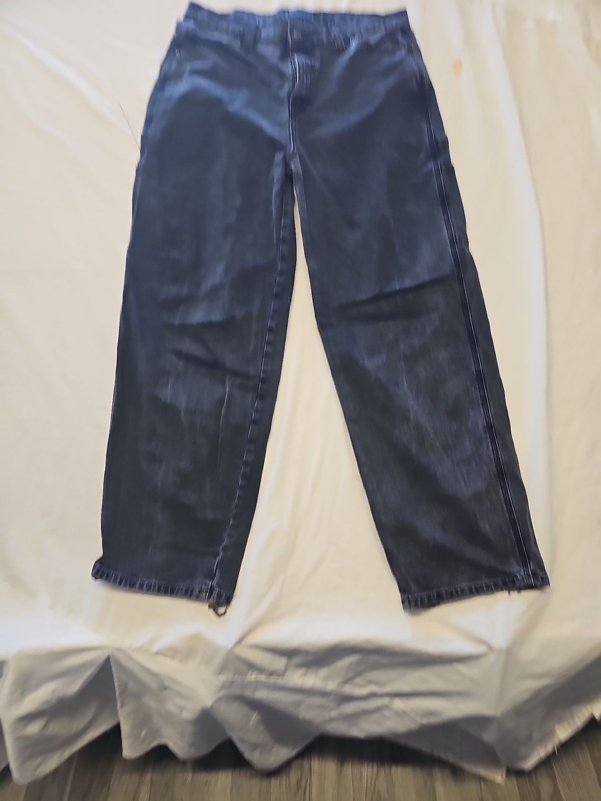 ASOS DESIGN Men's Faded Black Straight Leg Denim Jeans W30 L32 II1050