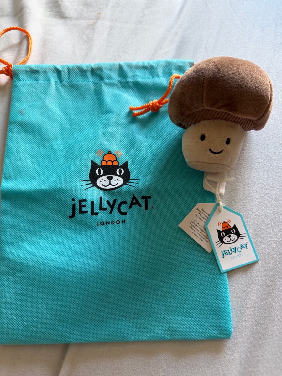 *RETIRED* Jellycat Vivacious Vegetable Mushroom Brand New With Tags