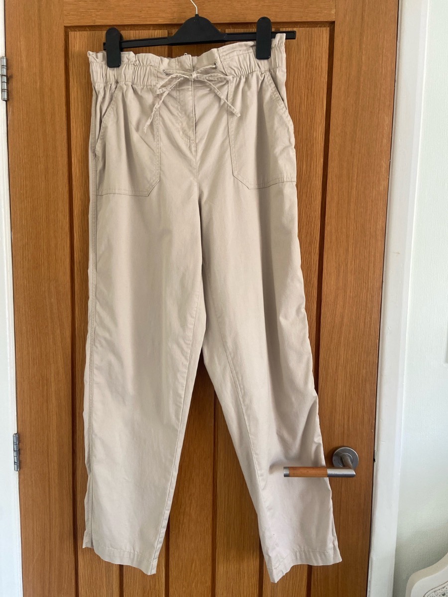 Ladies trousers
