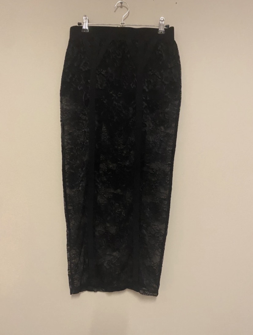 River island black lacy pencil skirt size 8