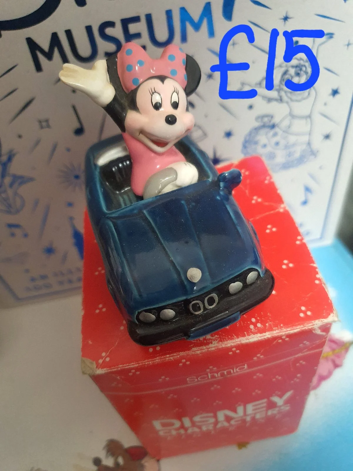 Disney Schmid Minnie Mouse Figure Car