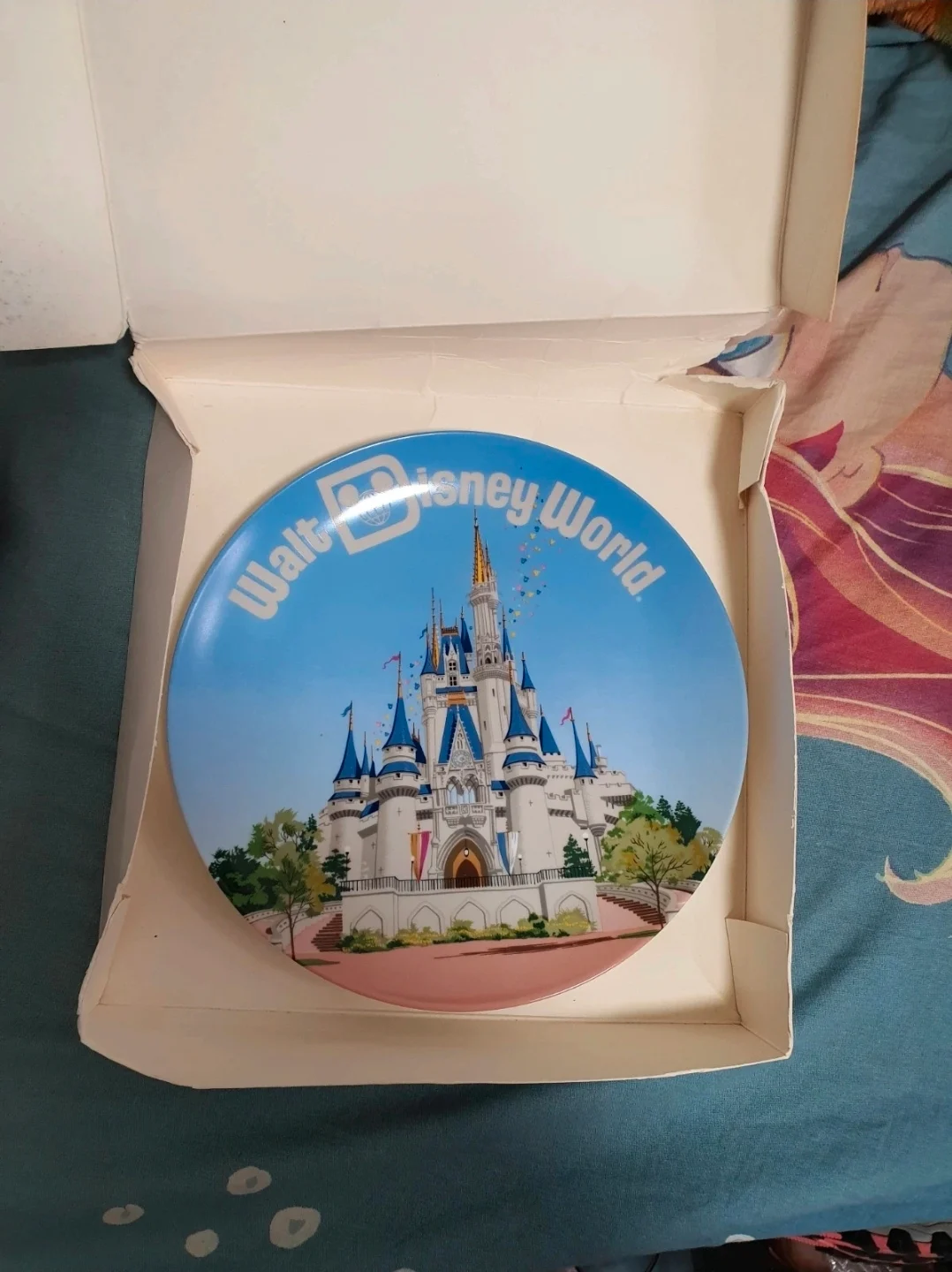 Walt disney world decorative plate
