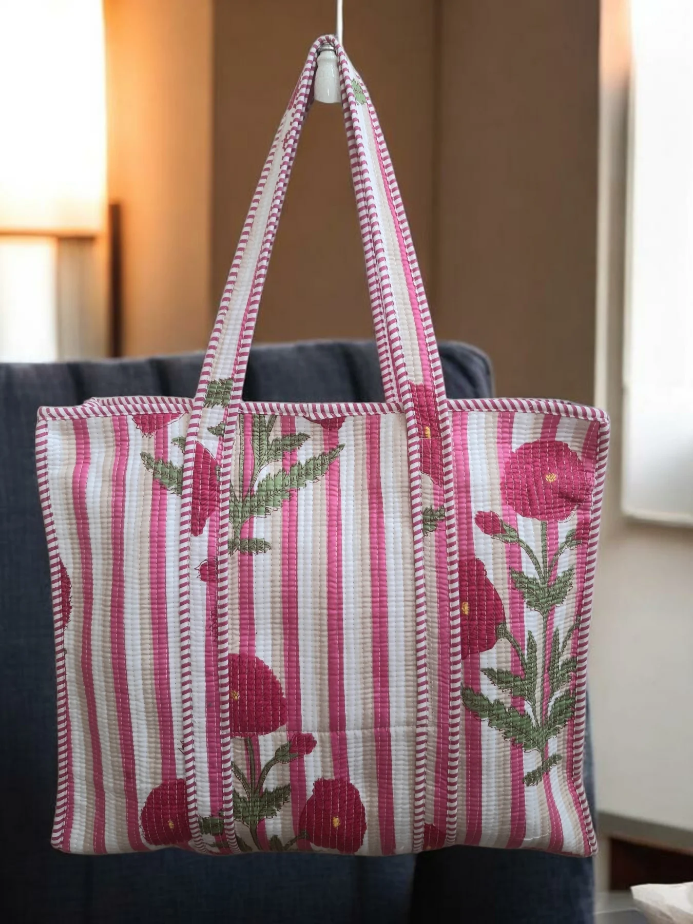 Quilted summer Tote / weekend/ shopping/ picnic bag in floral print