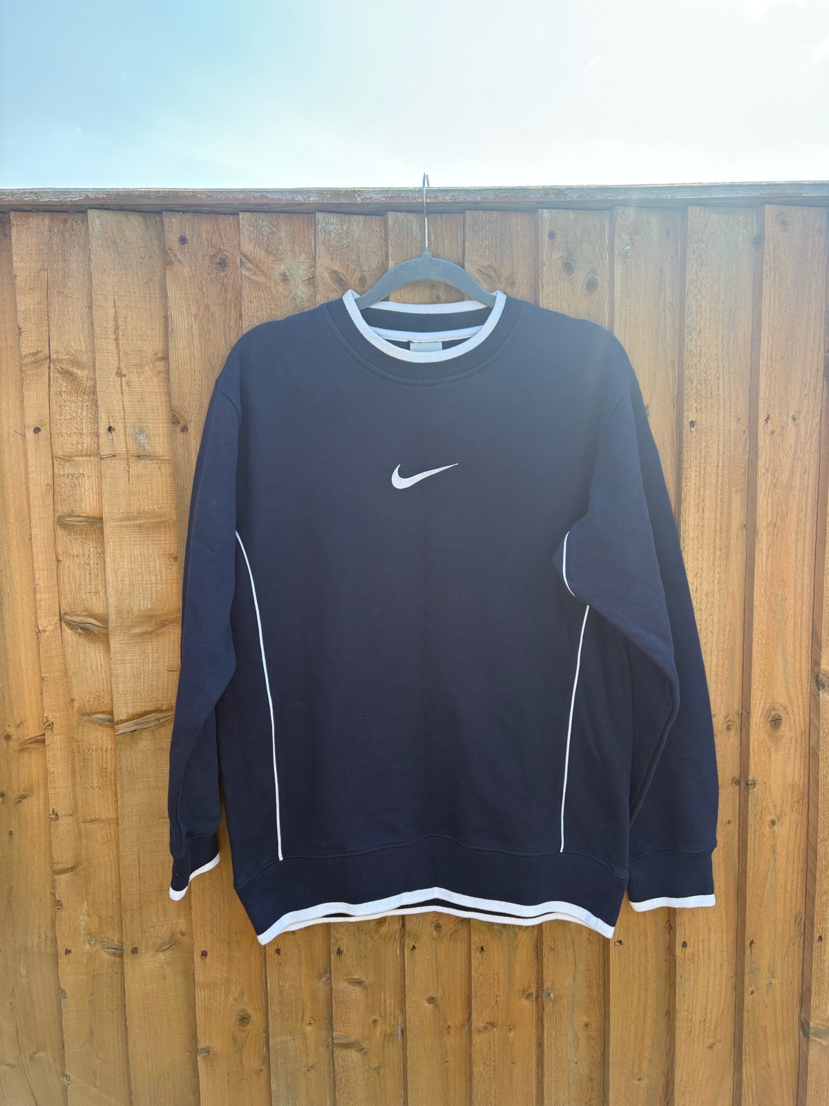 Old school super cute vintage y2k nike sweatshirt